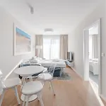 Apartment Riverside Comfort By Bookinghost