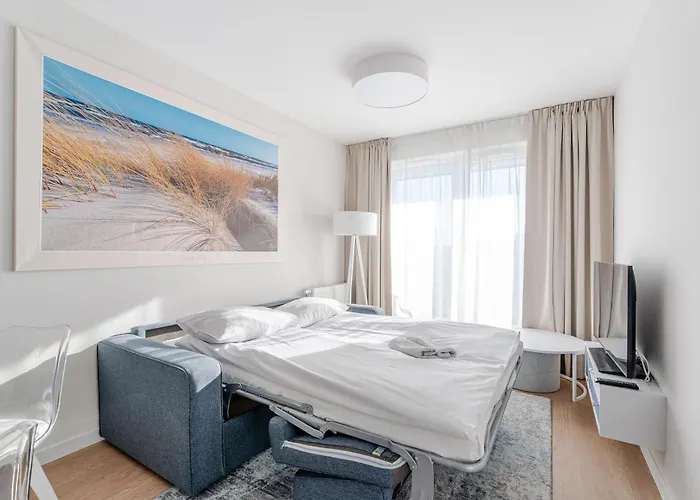 Apartment Riverside Comfort By Bookinghost