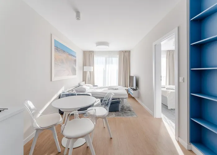 Apartment Riverside Comfort By Bookinghost