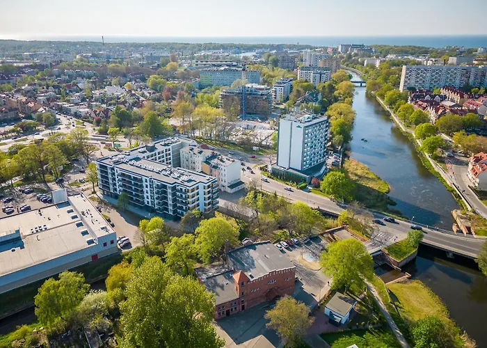 Riverside Comfort By Bookinghost Apartment *